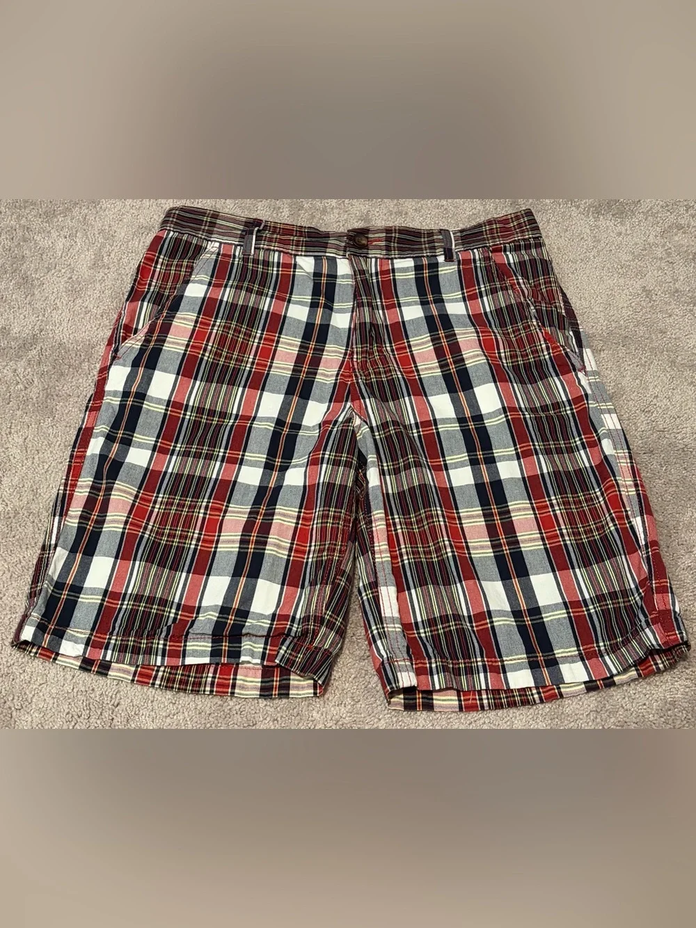 Faded Glory Men’s Red Plaid Bermuda Shorts Size 34 Measured 34x10